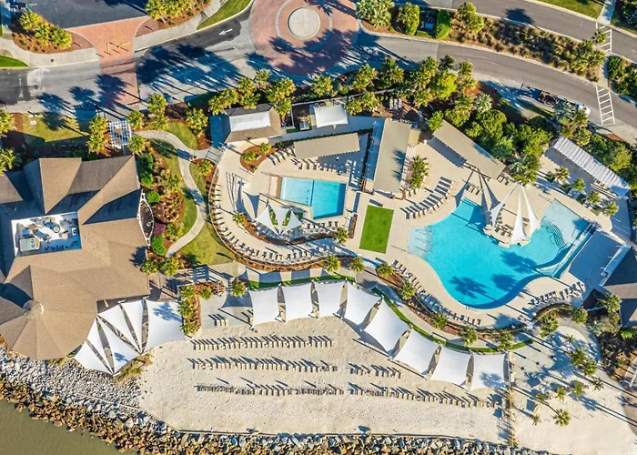 1315 Pelican Watch | Beachfront 1St-Floor Beachfront - Sale