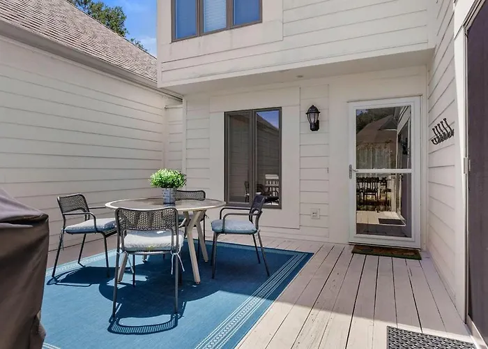 735 Spinnaker Beach House